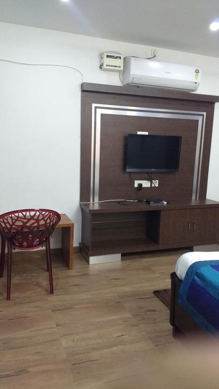 Hitech Shilparamam Guest House Hyderabad Exterior foto